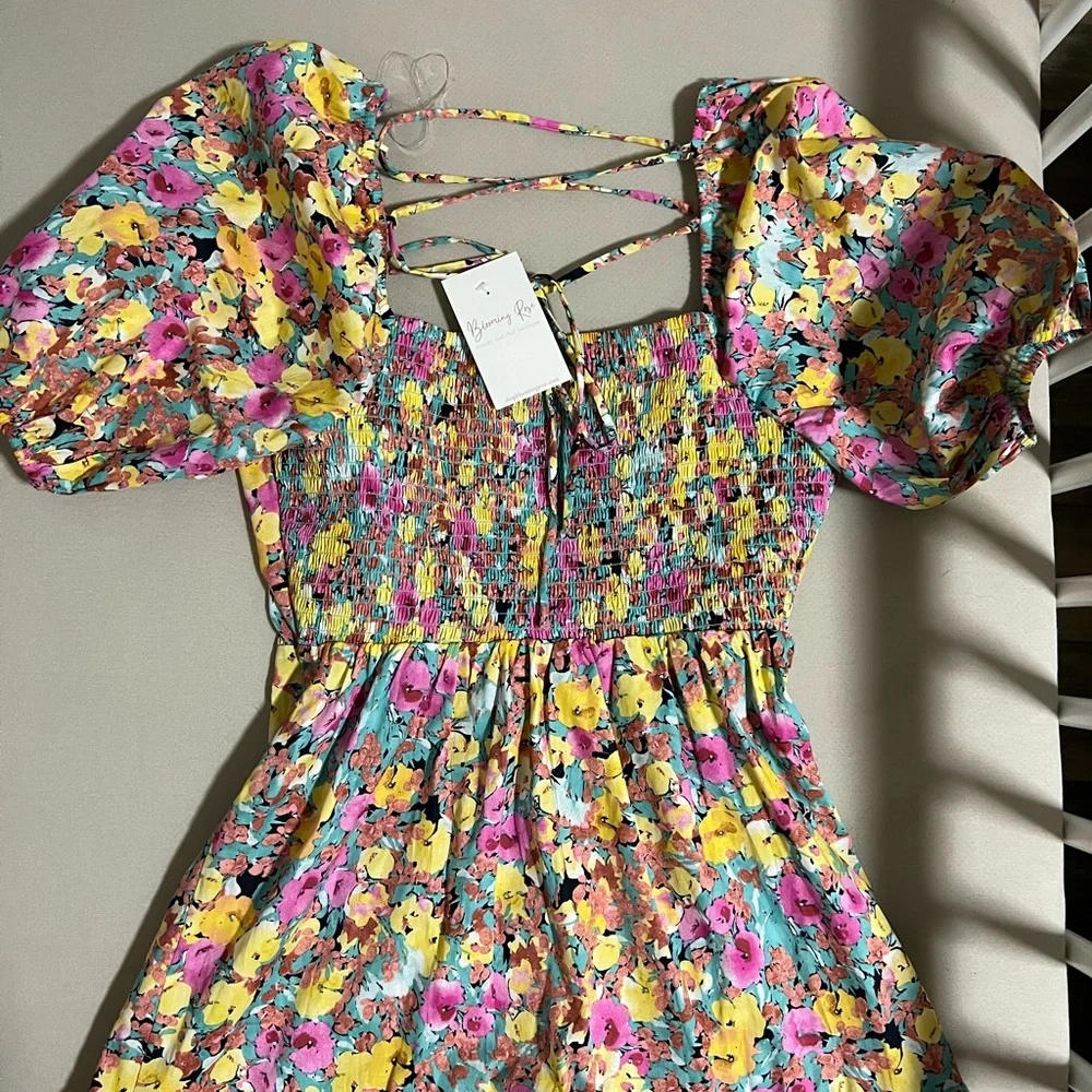 Boutique Floral Mini dress - Picture 1 of 3